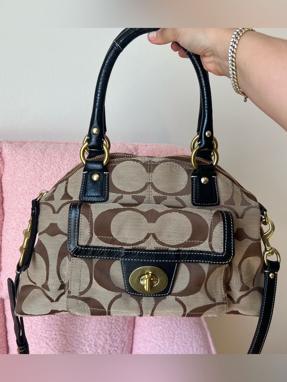 Coach Hampton Signature Turnlock Dome Satchel